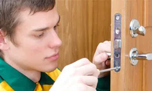 Sarasota Locksmith Service Sarasota, FL 941-467-3106 - locksmith-near-me-prices